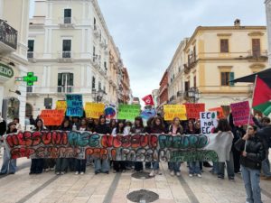manifestazione taranto